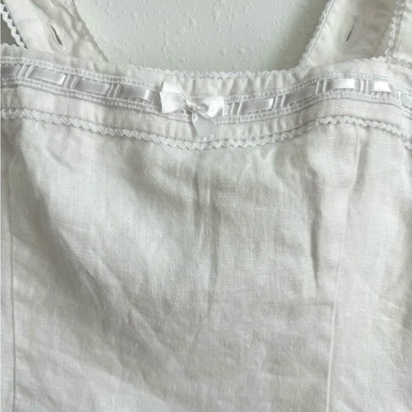 Reformation Eloise White Smocked Linen Tank Top Size 2 Resort Cruise Lace Basic - Picture 8 of 11